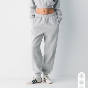 Aritzia Light Gray Sweatfleece Joggers